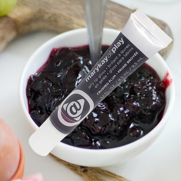 Crushed Plum Jelly Lip Gloss - Mary Kay Discontinued Limited Edition - Picture 4 of 8